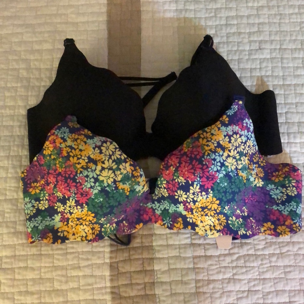 VS bras